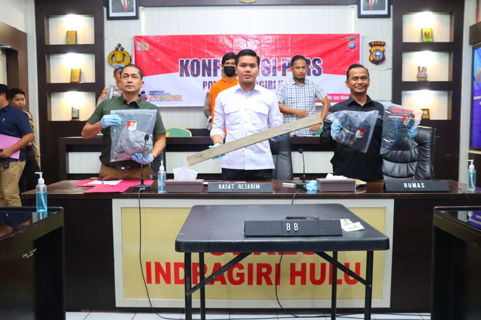 Pelaku Pembunuhan Majikan di Pangkalan Kasai Diringkus Polres Inhu